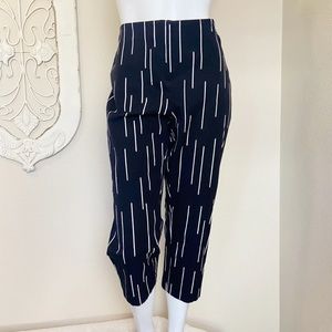2/$10 - Black Alfani Comfort Waist Capri Pants